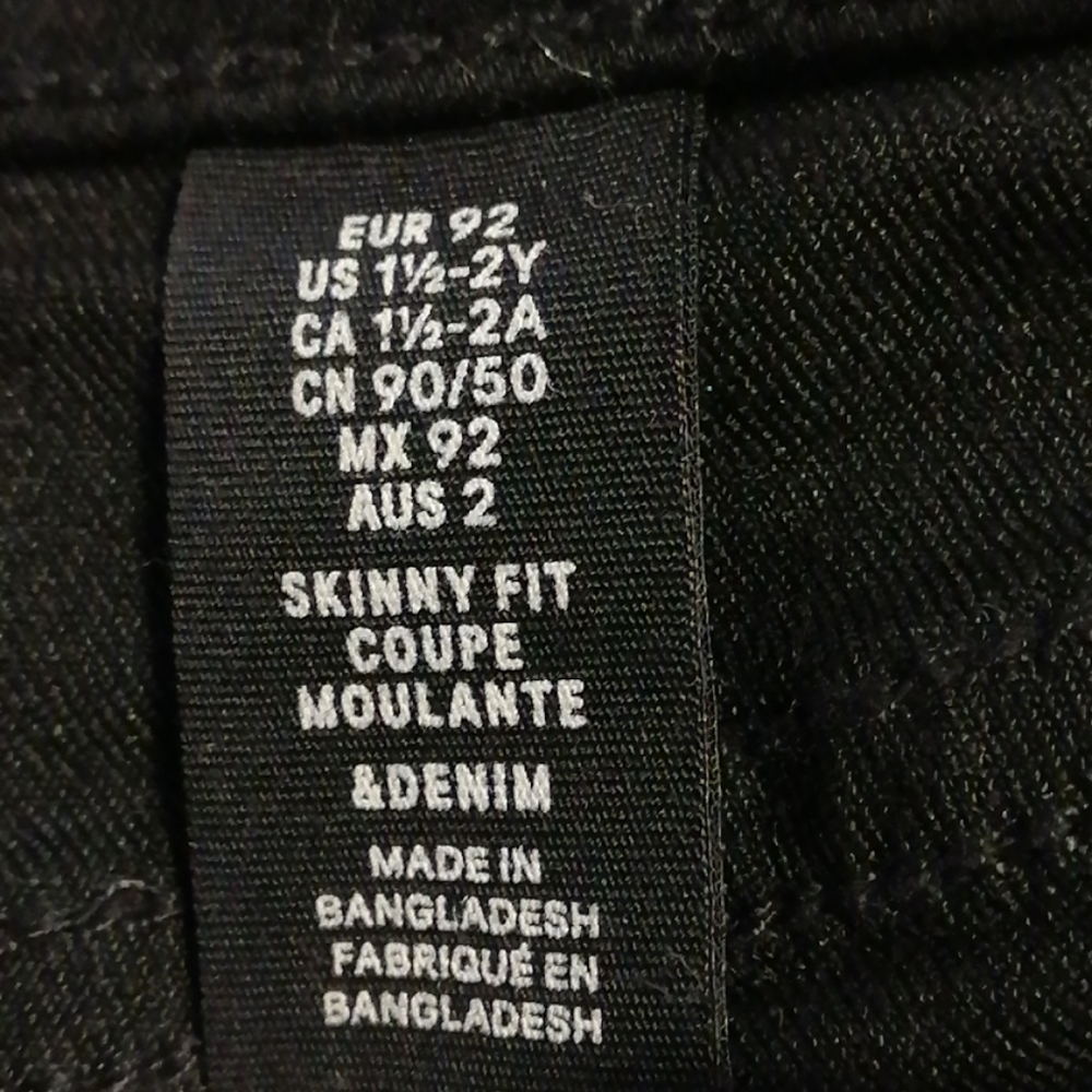 Jeans - Picture 2 of 3